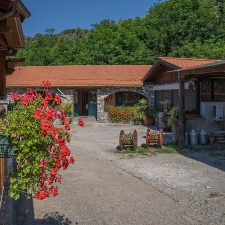 01234 - Agriturismo La Marpea, Esperienza In Mezzo Alla Natura E Al Cibo Tipico Italiano Villa Terisso Ngoại thất bức ảnh